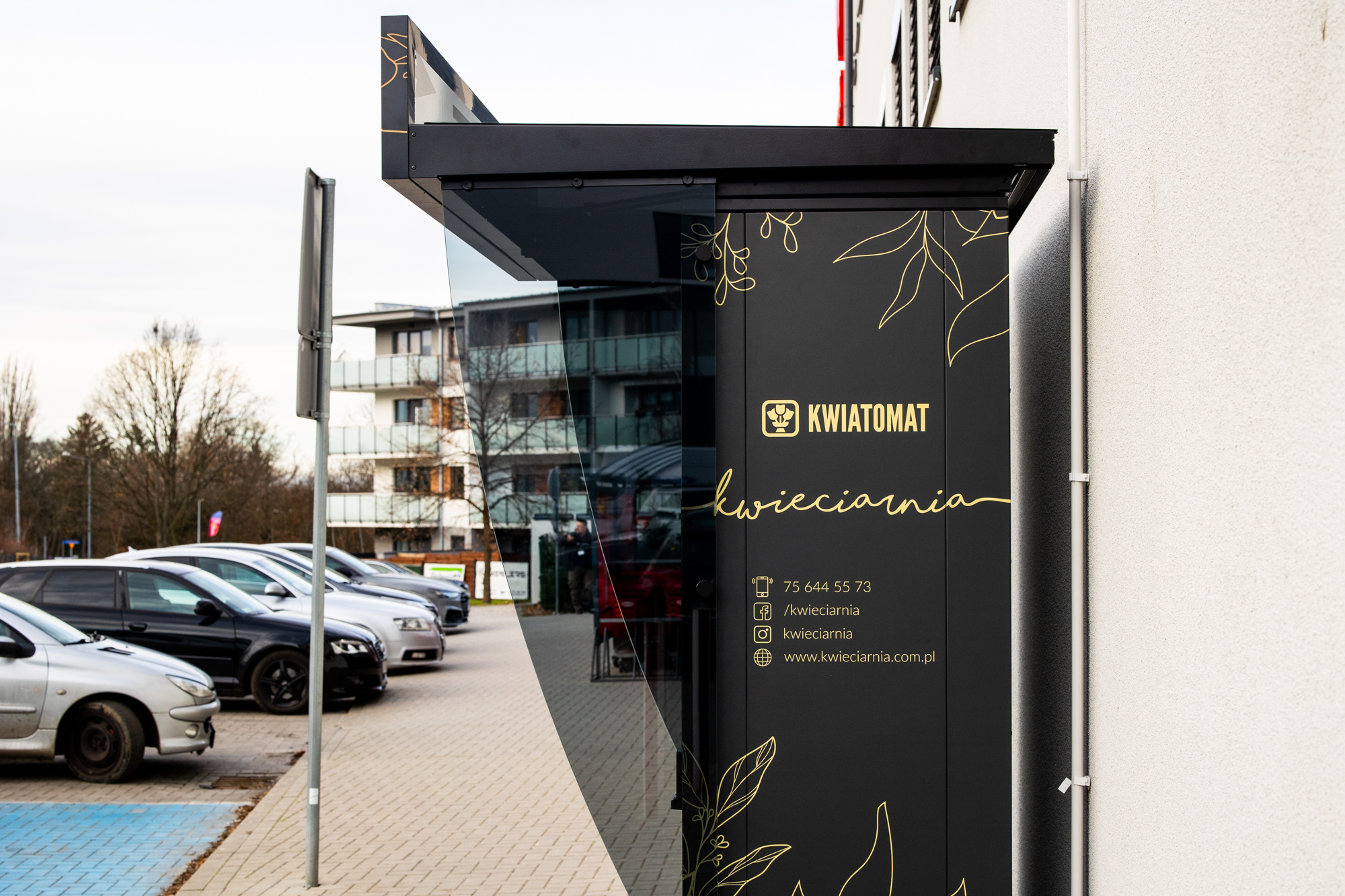 Immobilienbesitzer und -verwalter aufgepasst: Wir suchen strategische Standorte in Deutschland und Österreich für unsere Blumenautomaten